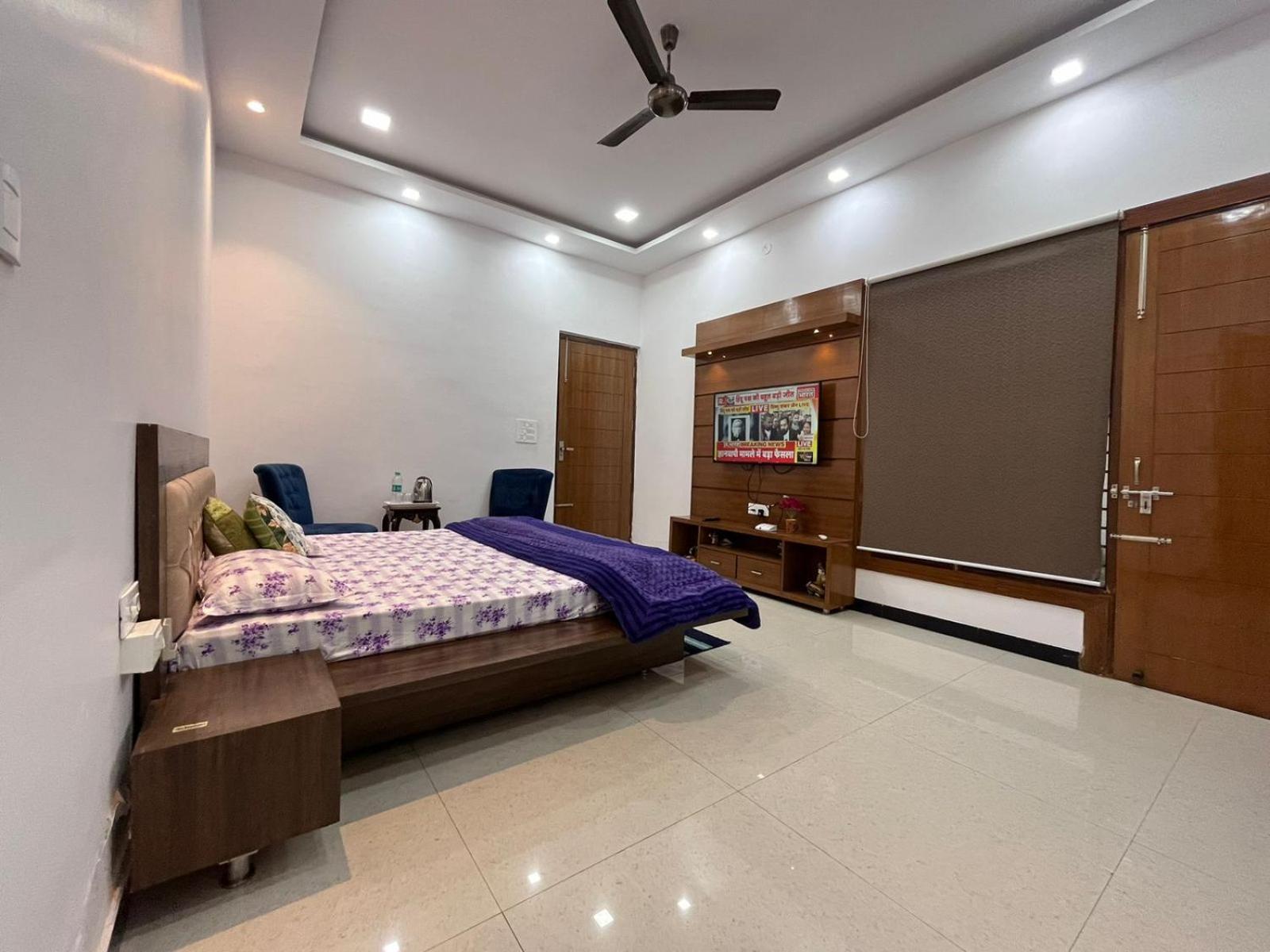 Shreshth Home Stay - Best Family Accommodation - 3Km From Har Ki Pauri, Haridwar, Uttarakhand Eksteriør billede