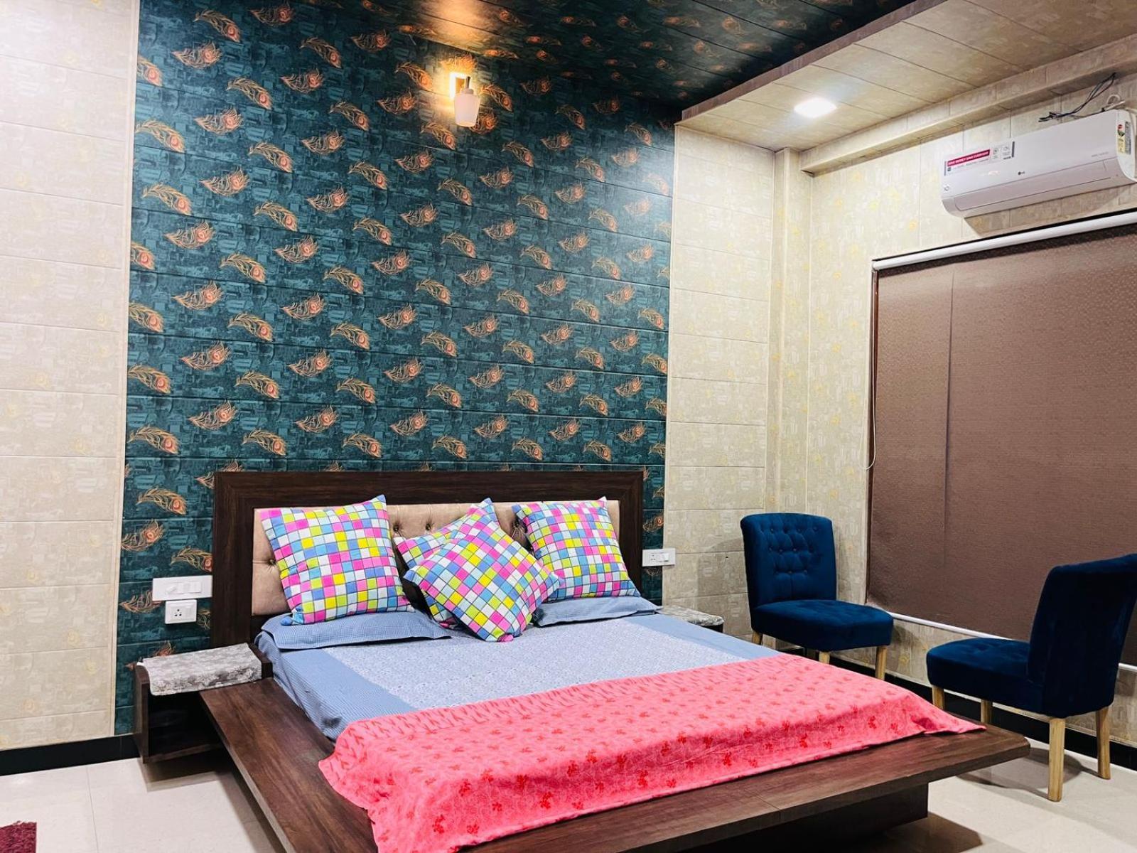 Shreshth Home Stay - Best Family Accommodation - 3Km From Har Ki Pauri, Haridwar, Uttarakhand Eksteriør billede