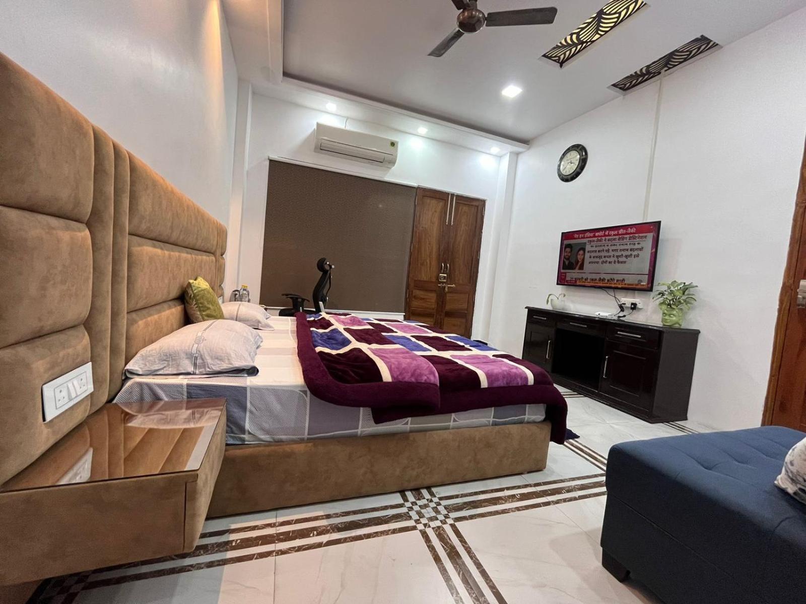 Shreshth Home Stay - Best Family Accommodation - 3Km From Har Ki Pauri, Haridwar, Uttarakhand Eksteriør billede
