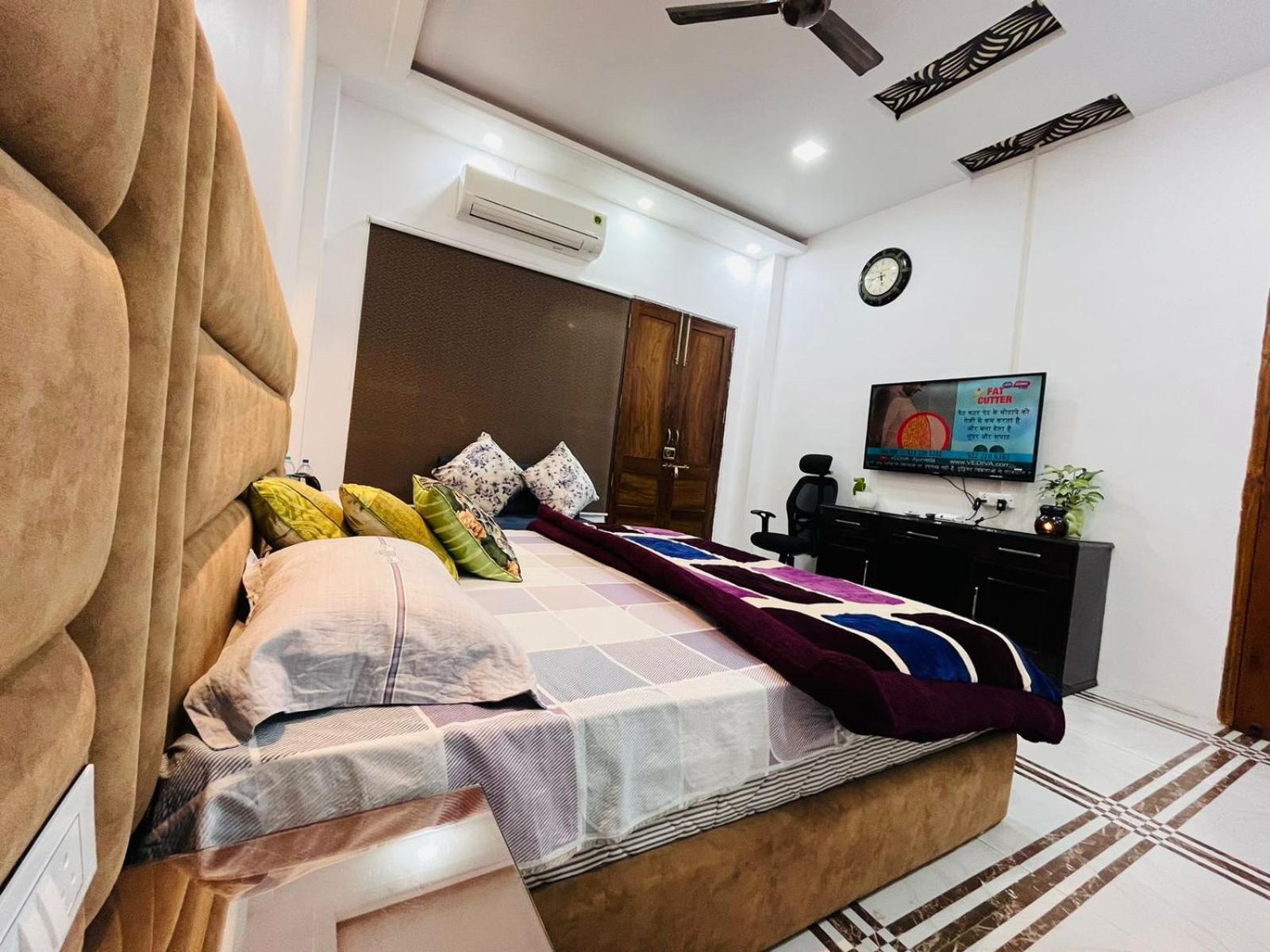 Shreshth Home Stay - Best Family Accommodation - 3Km From Har Ki Pauri, Haridwar, Uttarakhand Eksteriør billede